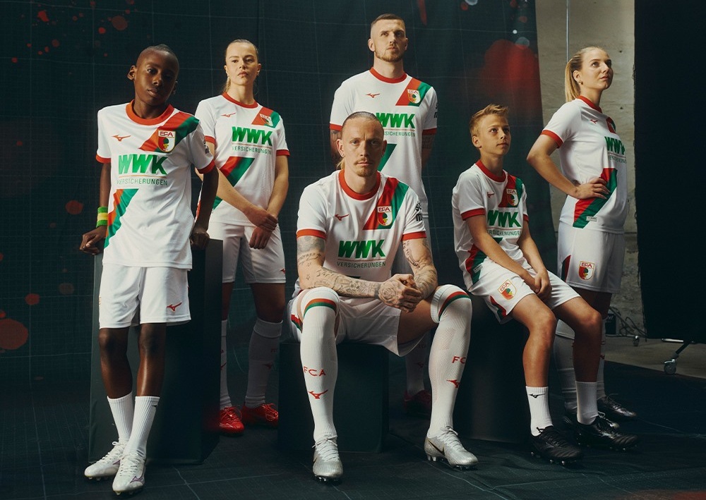 Camisa titular do FC Augsburg 2025-2026 é lançada pela Mizuno
