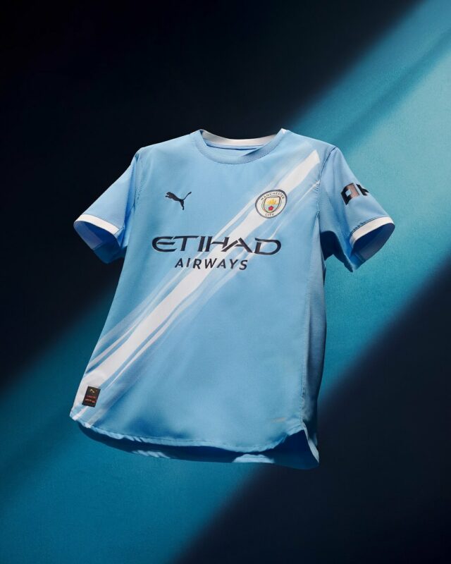 Camisa titular do Manchester City 2025-2026 é lançada pela PUMA