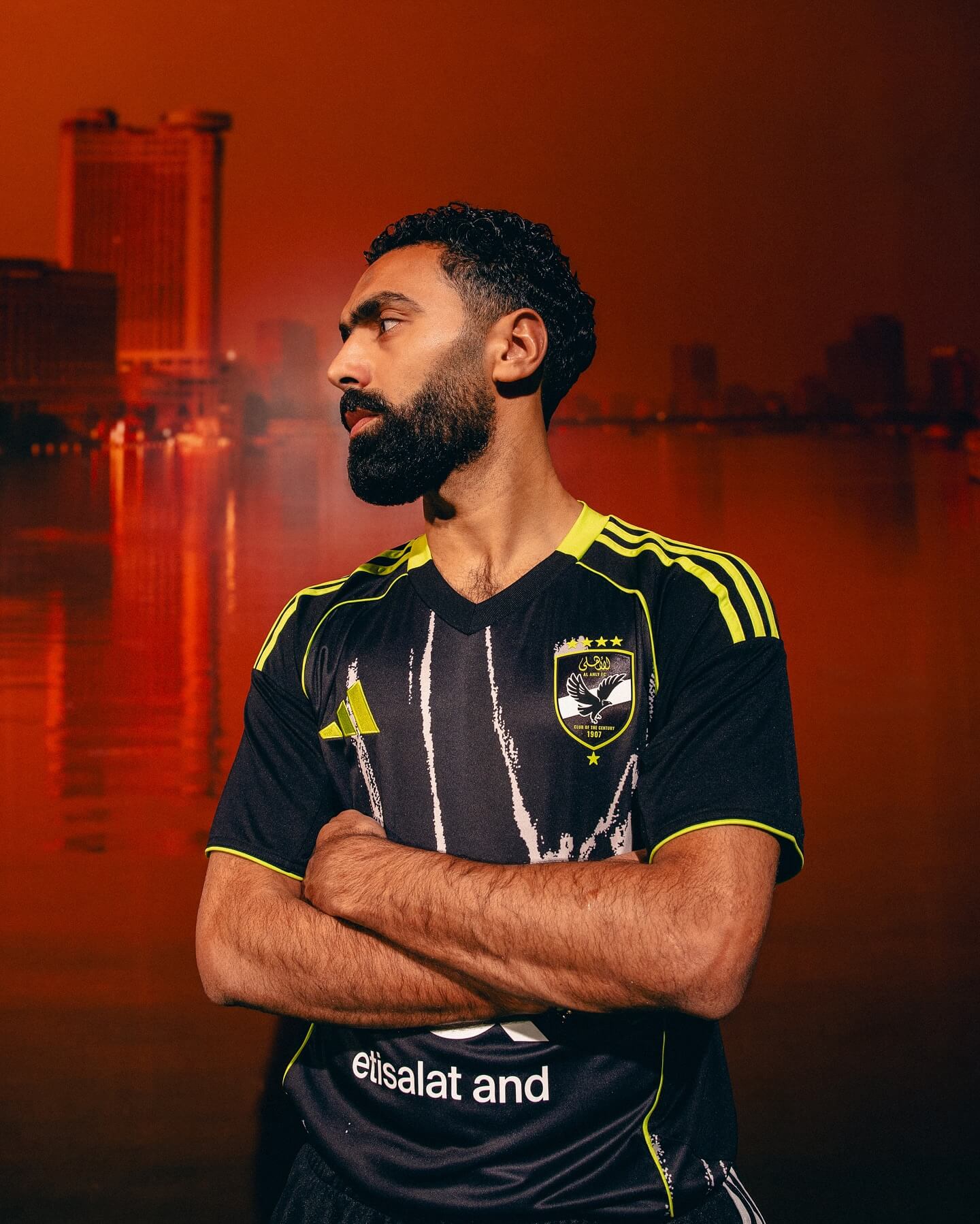 Camisa reserva do Al Ahly 2025-2026 é revelada pela Adidas