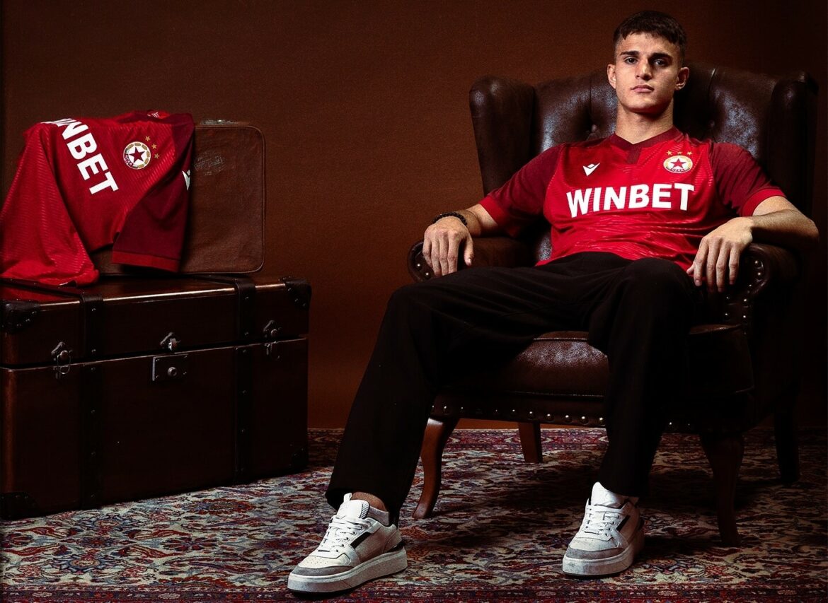 Camisa titular do CSKA Sofia 2025-2026 é lançada pela Macron