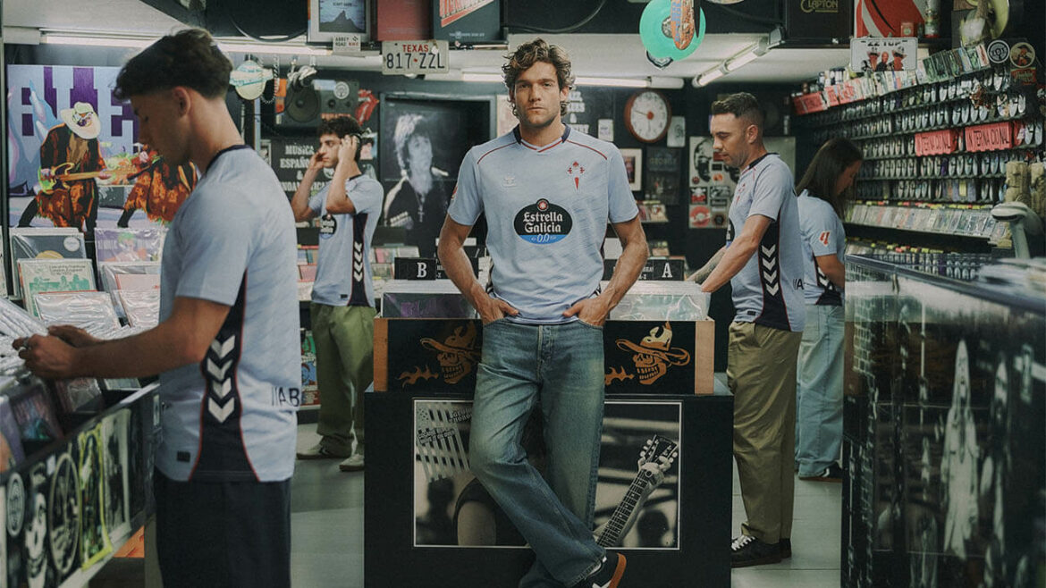 Camisa titular do Celta de Vigo 2025-2026 Hummel