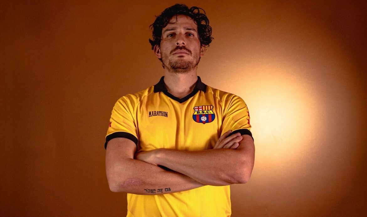 Camisas do centenário do Barcelona SC 2025 são lançadas pela Marathon