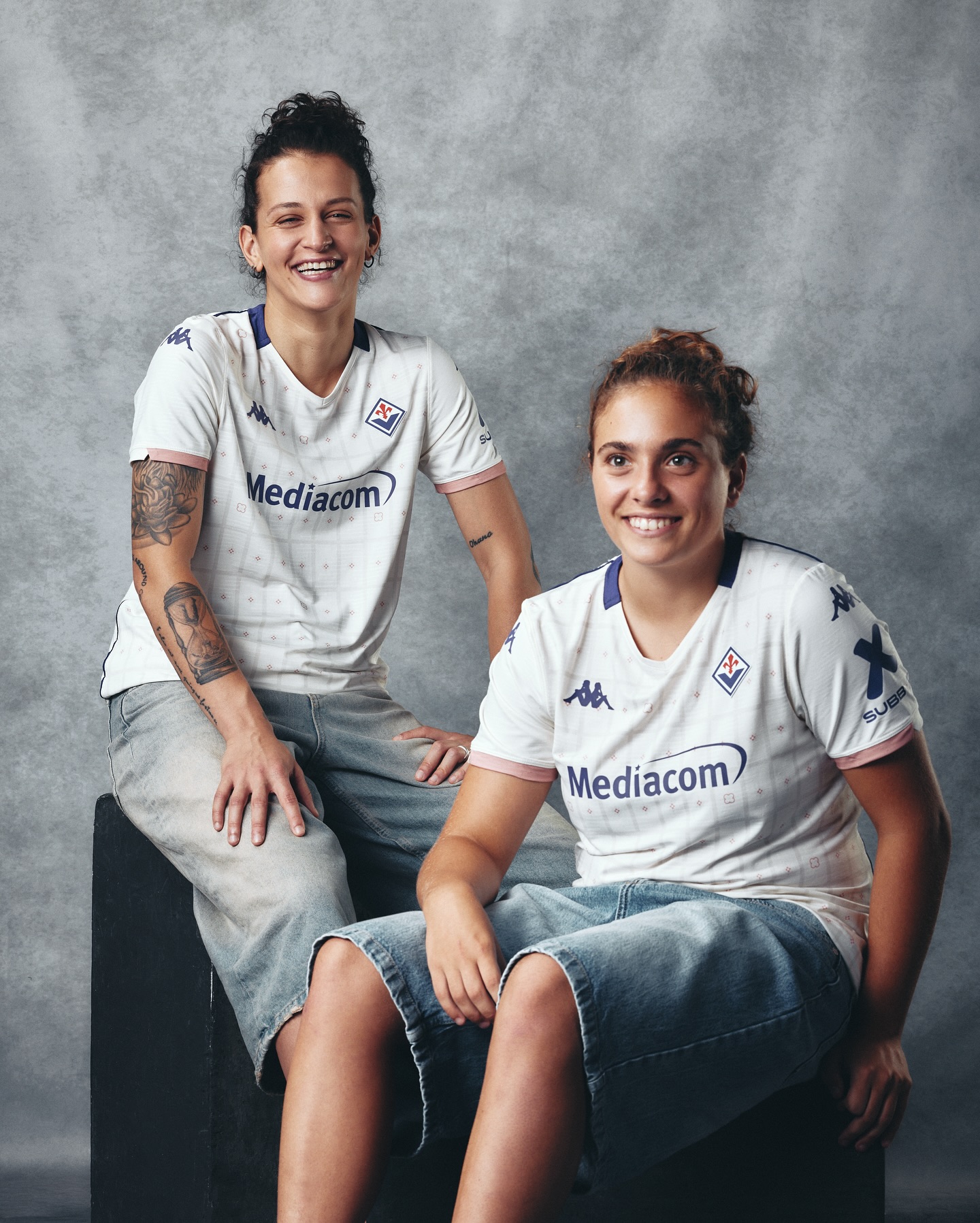 Camisa reserva da Fiorentina 2025-2026 é lançada pela Kappa