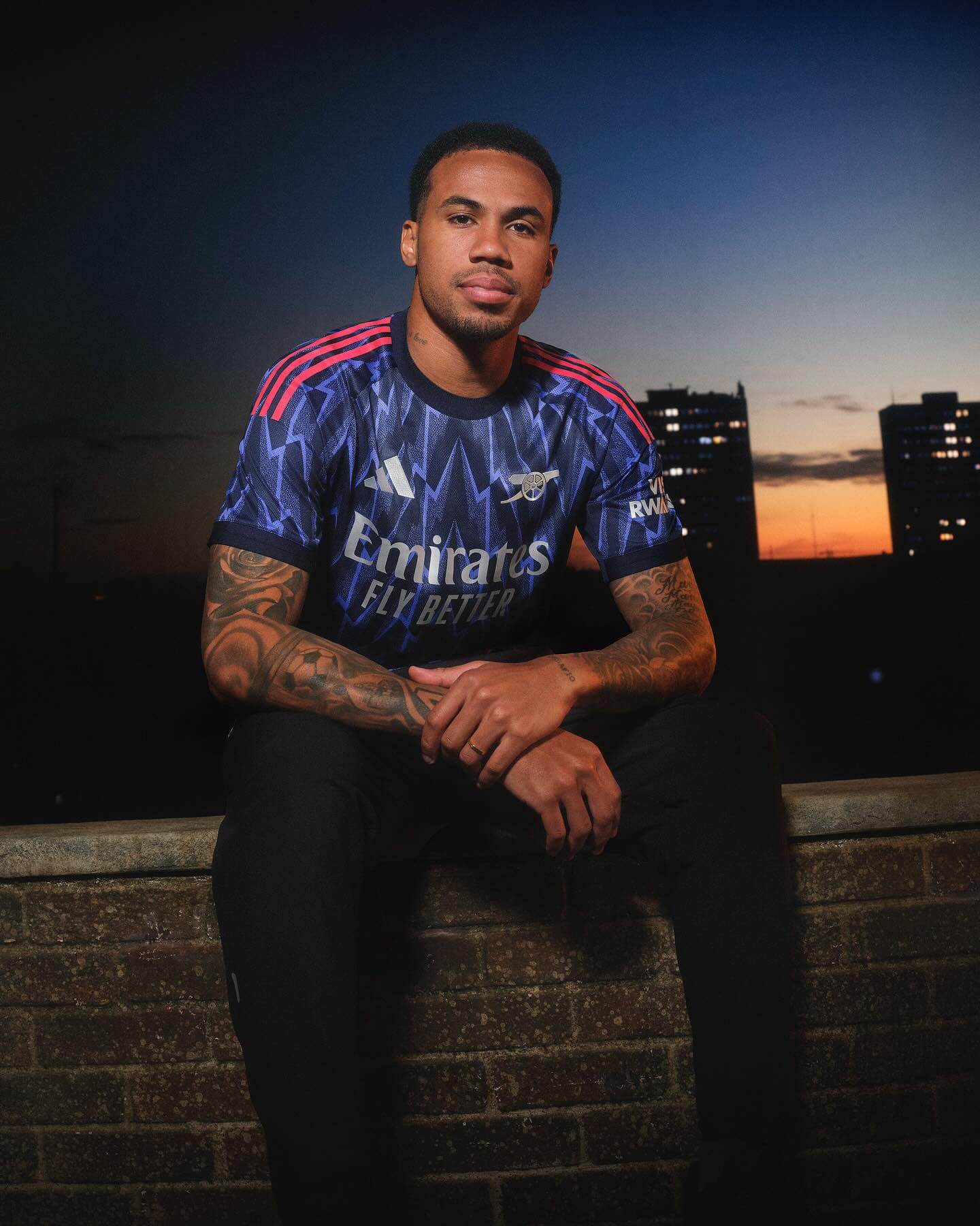 Camisa reserva do Arsenal 2025-2026 adidas