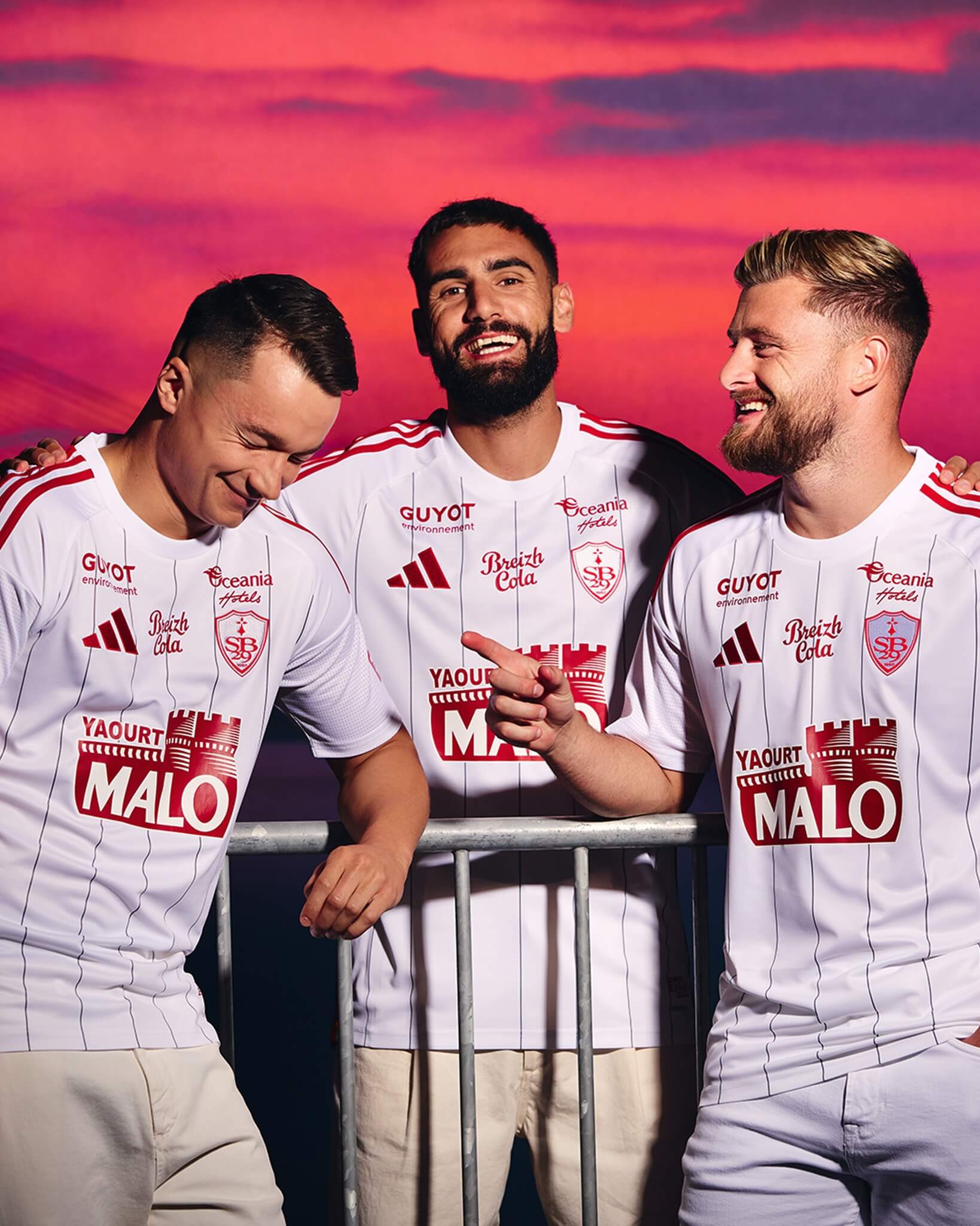 Camisa reserva do Brest 2025-2026 adidas