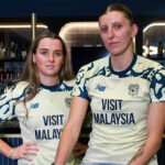 Camisa reserva do Cardiff City 2025-2026 Castore