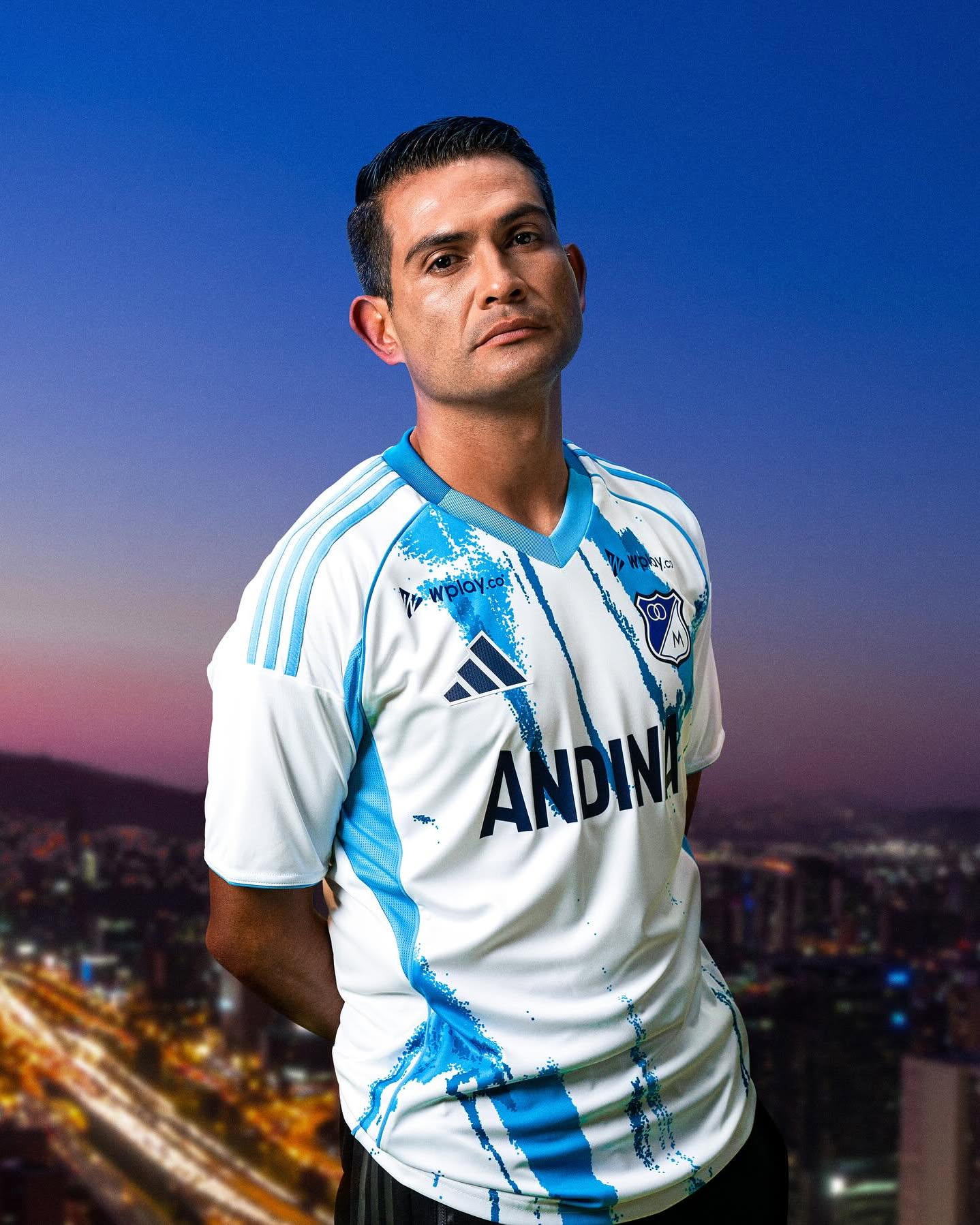 Camisa reserva do Millonarios 2025-2026 adidas