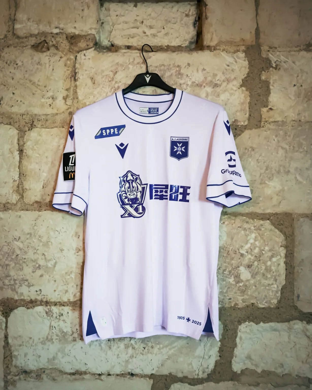 Camisa titular do Auxerre 2025-2026 Macron