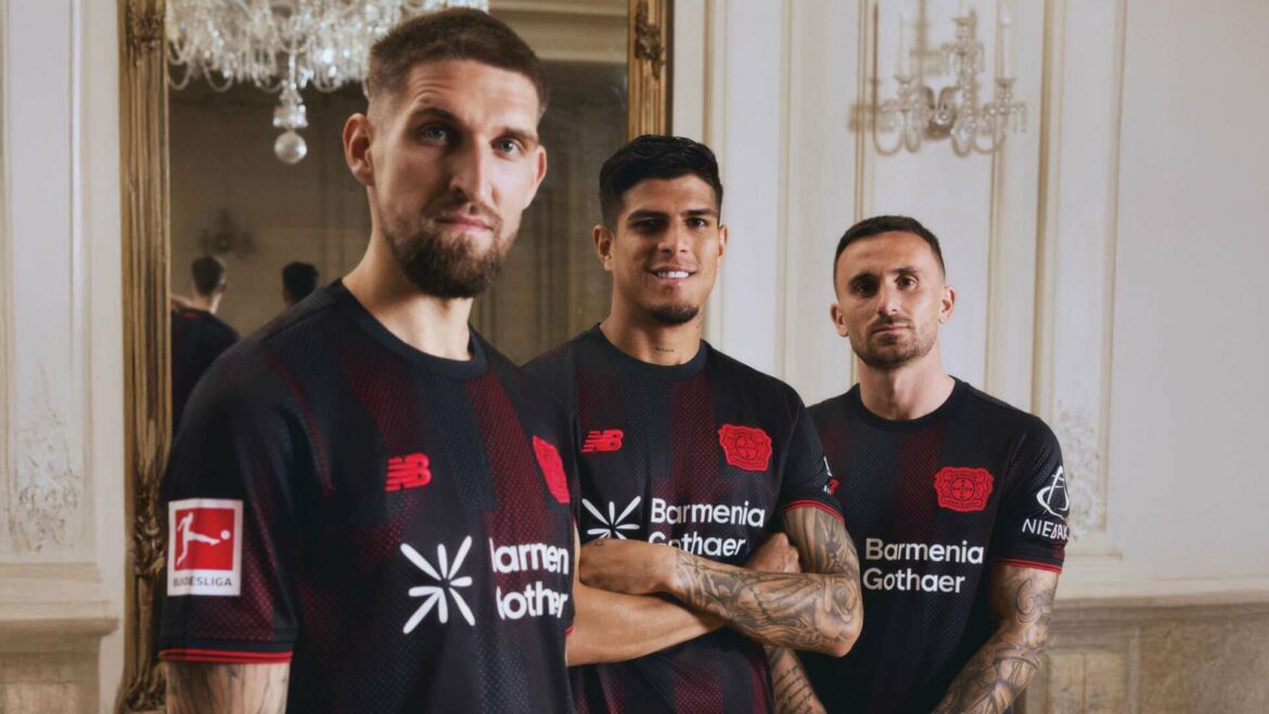 Camisa titular do Bayer Leverkusen 2025-2026 New Balance