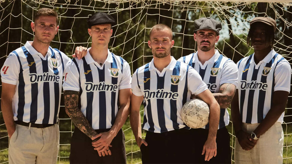 Camisa titular do CD Leganés 2025-2026 JOMA