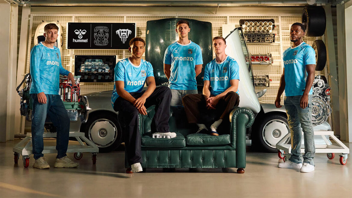Camisa titular do Coventry City 2025-2026 Hummel