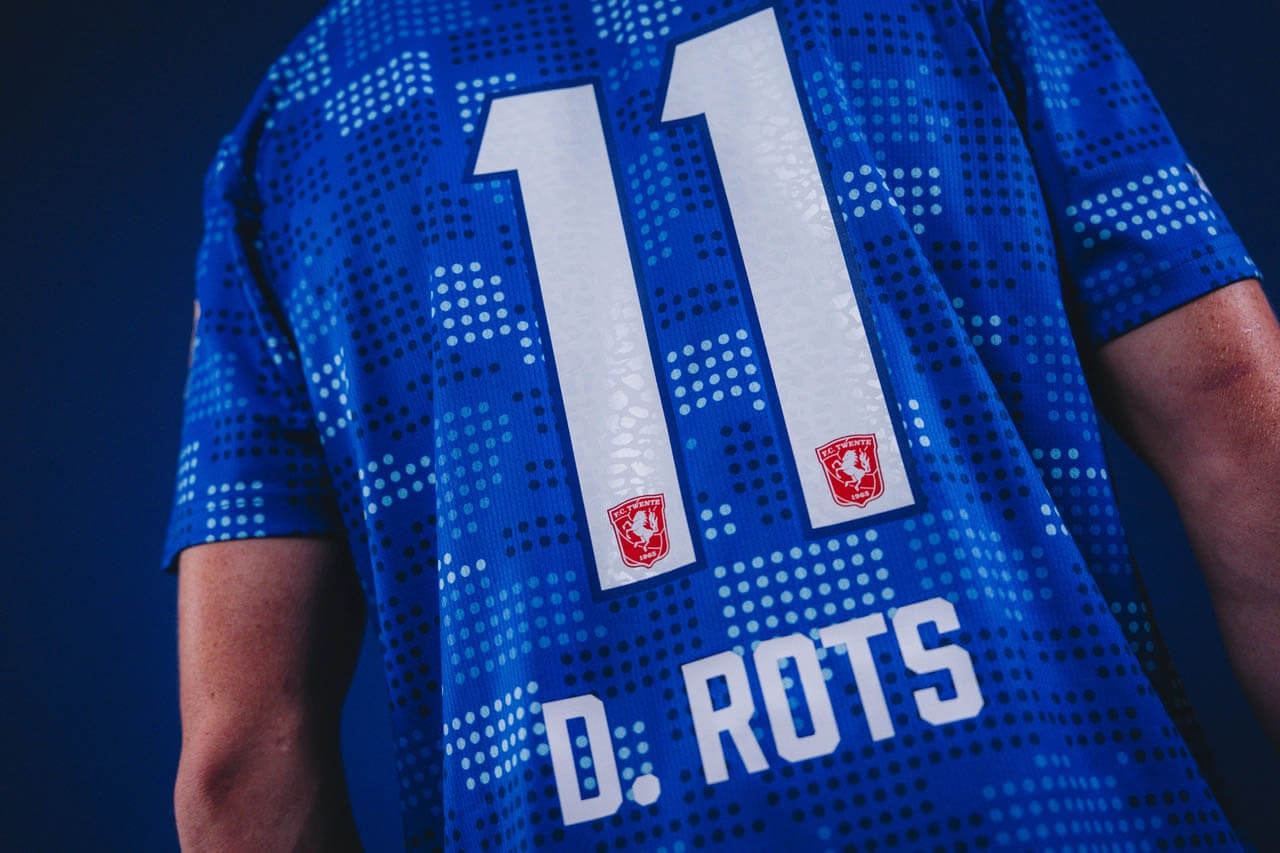 Camisa titular do FC Twente 2025-2026 Castore Away kit