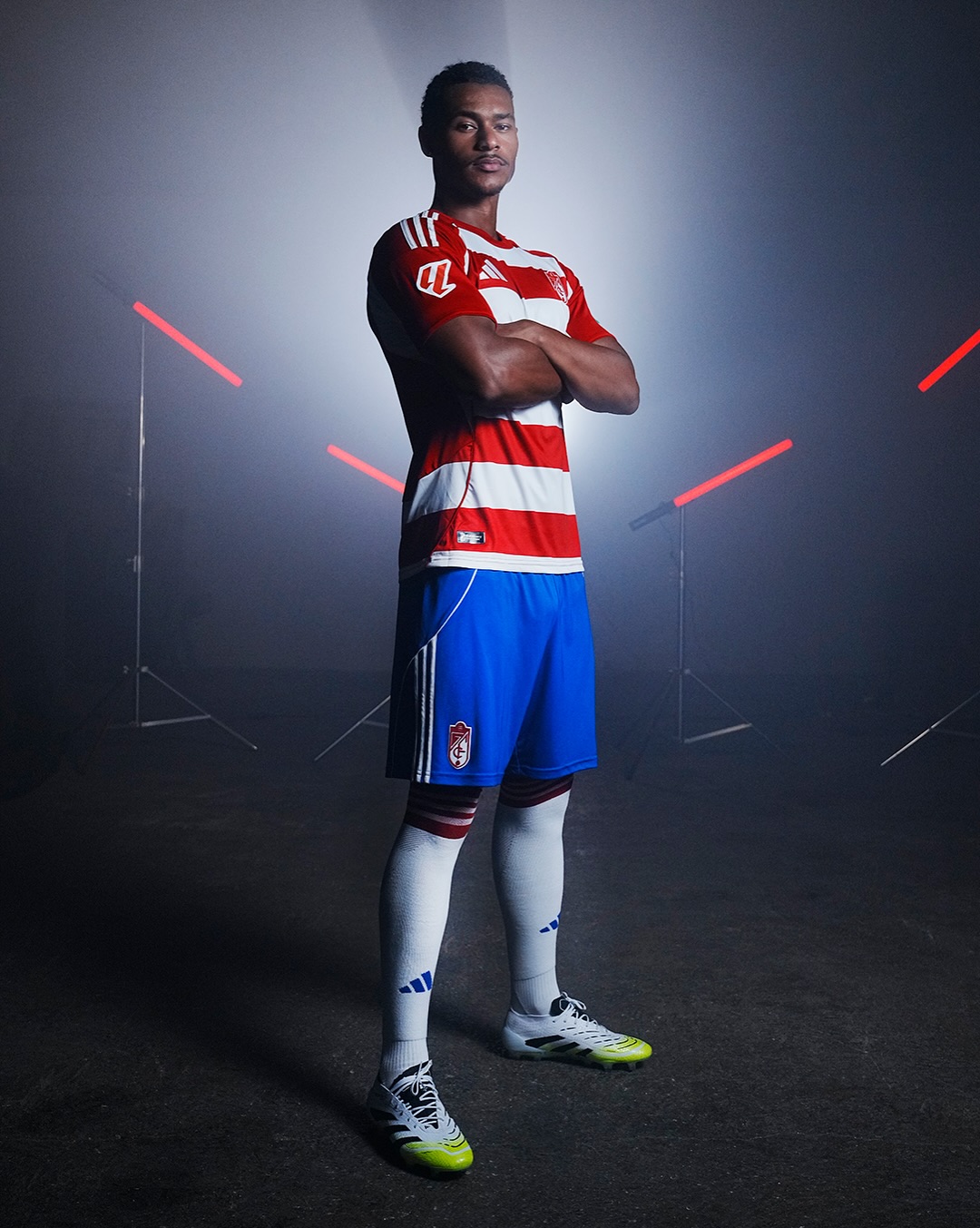 Camisa titular do Granada CF 2025-2026 adidas
