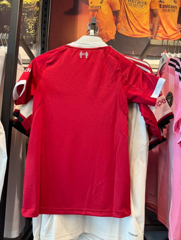 Camisa titular do Liverpool FC 2025-2026 Adidas