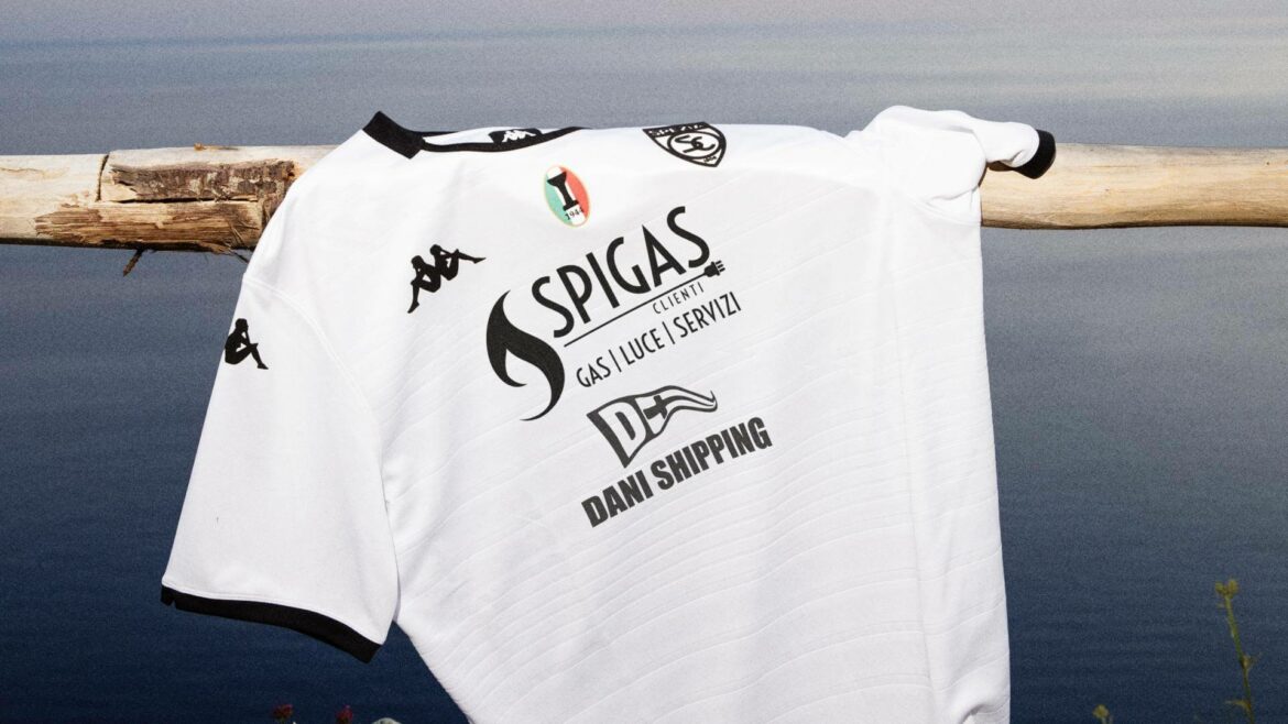 Camisa titular do Spezia Calcio 2025-2026 Kappa a Camisa titular do Spezia Calcio 2025-2026 Kappa