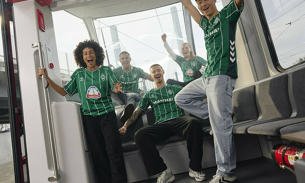 Camisa titular do Werder Bremen 2025-2026 Hummel