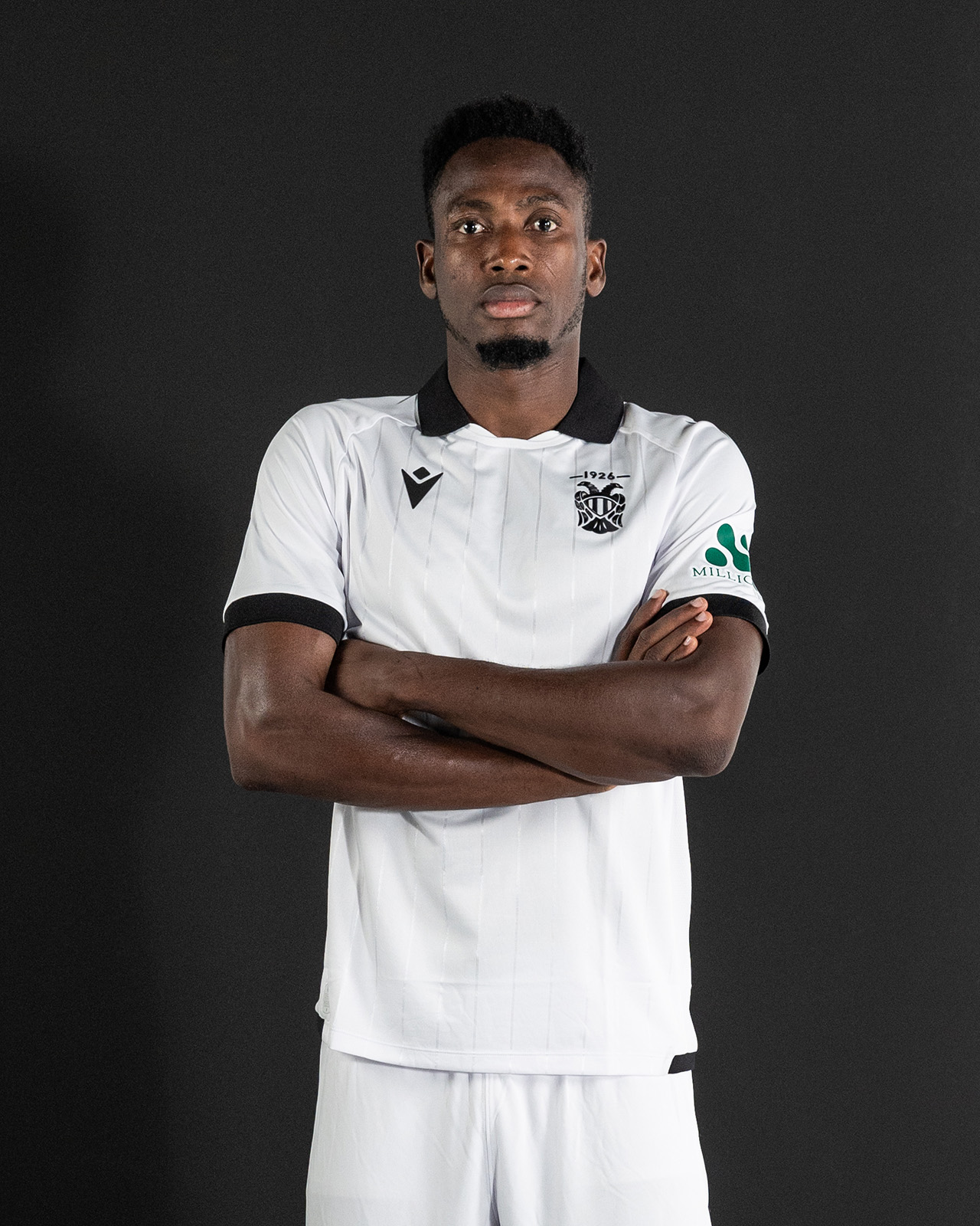 PAOK lança camisas reservas para a temporada 2025-2026 com a Macron