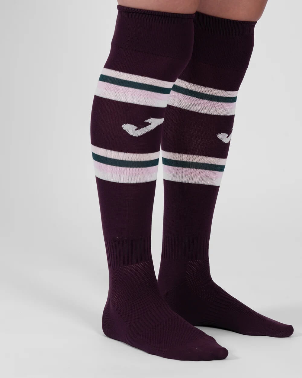 Swansea City lança camisa reserva 2025-2026 com a Joma