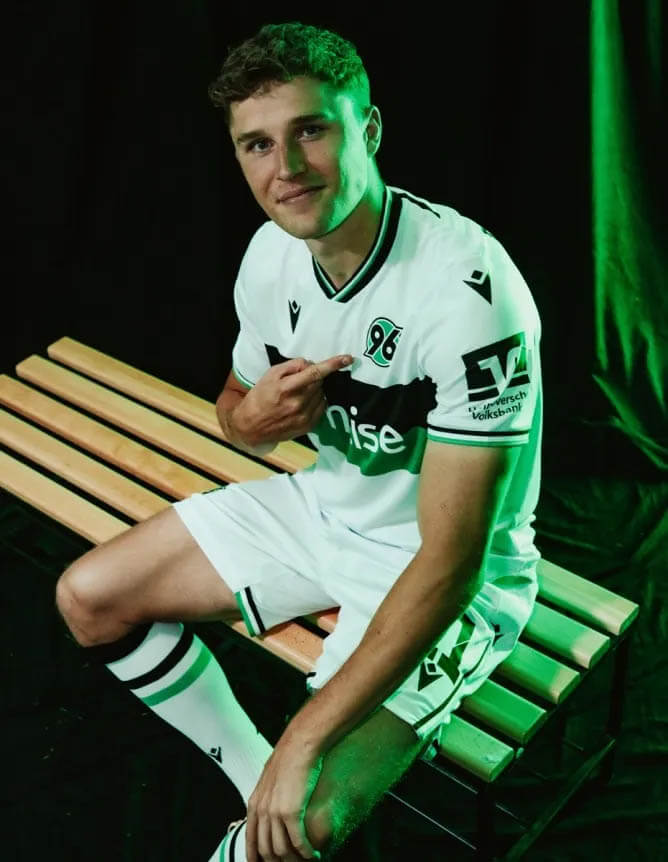 Terceira camisa do Hannover 96 2025-2026 Macron