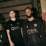 Terceira camisa do Hearts FC 2025-2026 Umbro