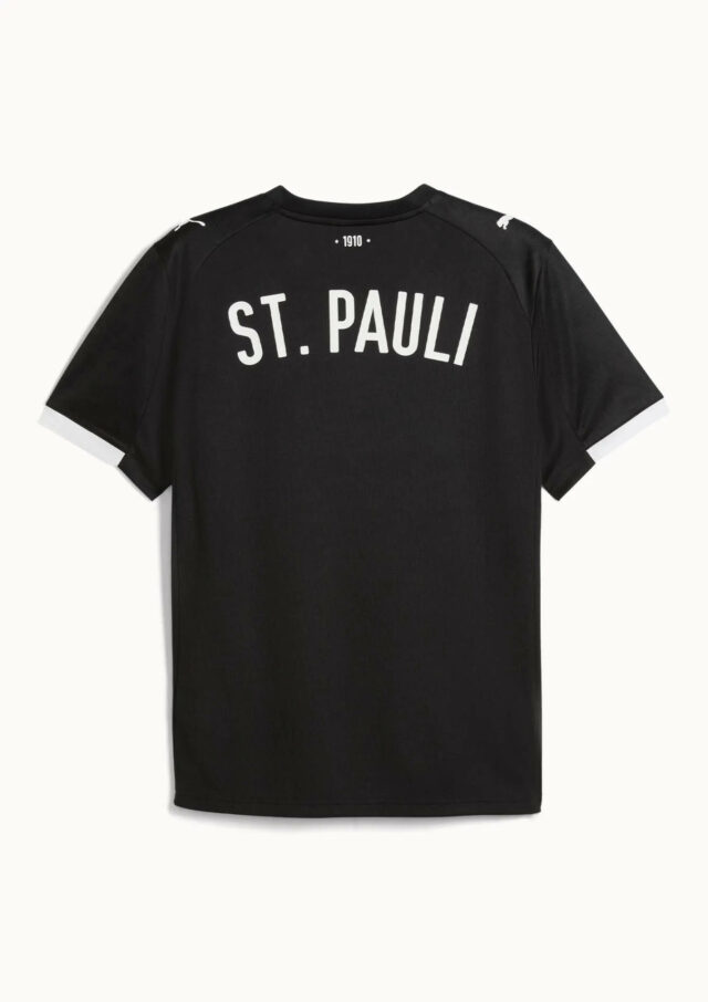 Terceira camisa do St. Pauli 2025-2026 PUMA