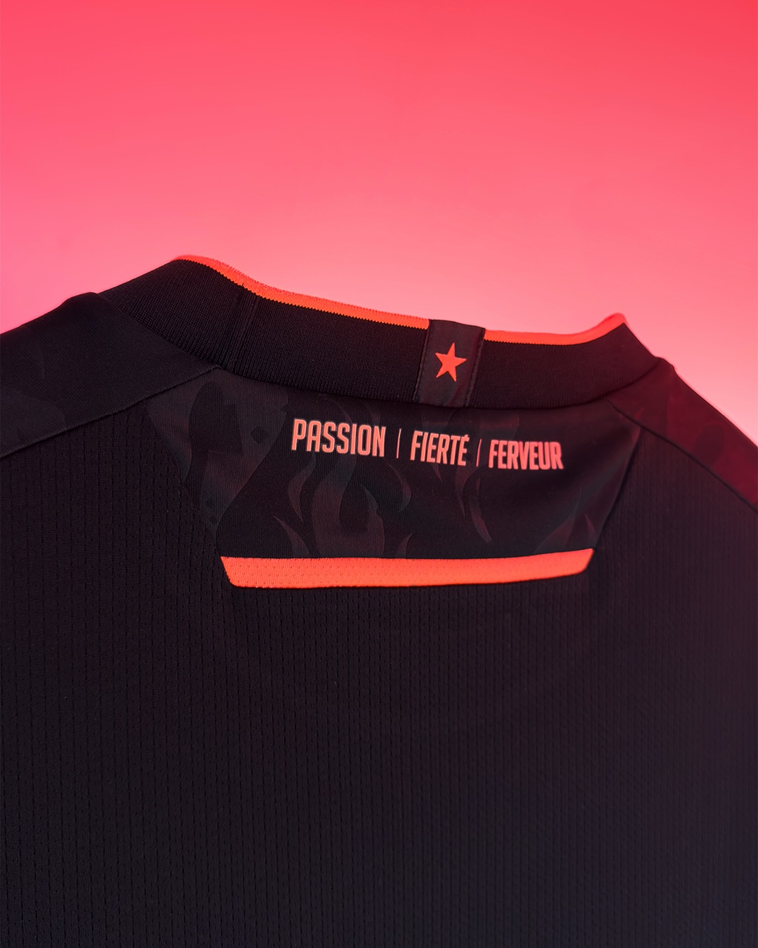 Terceira camisa do Standard Liège 2025-2026 Macron