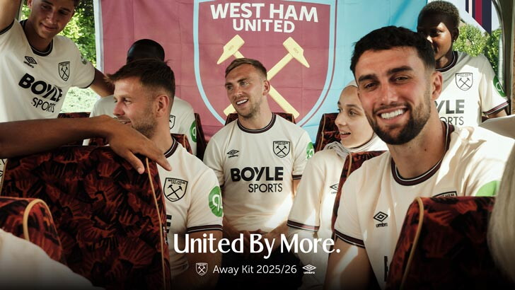 West Ham revela nova camisa reserva da Umbro 2025-2026